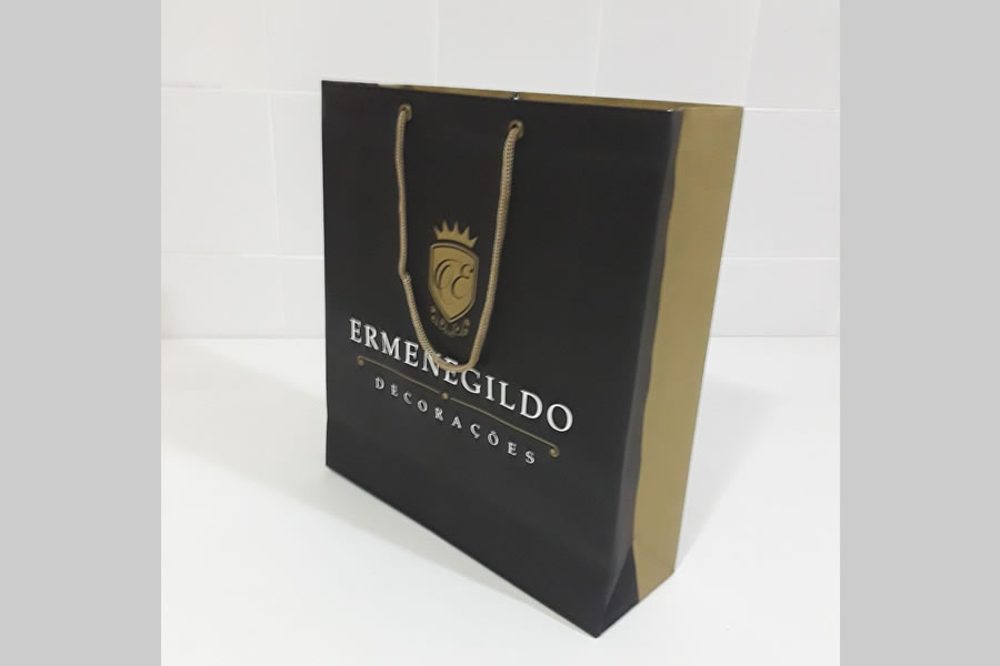 sacolas personalizadas newpack